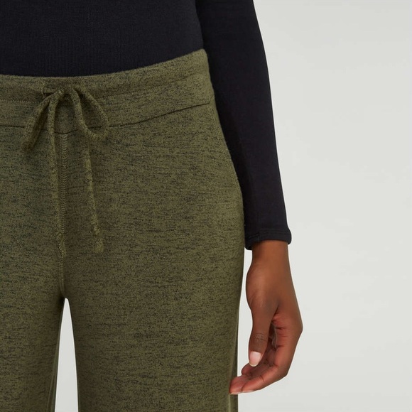 NWT Joe Fresh Womens Hacci Culottes in Khaki Green - Picture 3 of 4